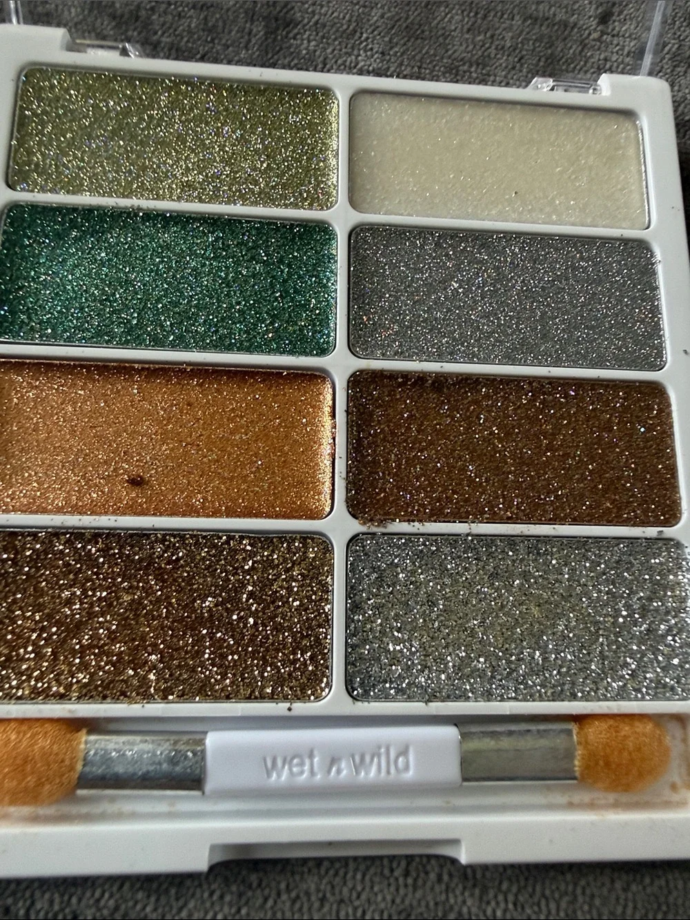 wet n wild Glitter Eyeshadow Palette — Green, Gold, Bronze, Silver
